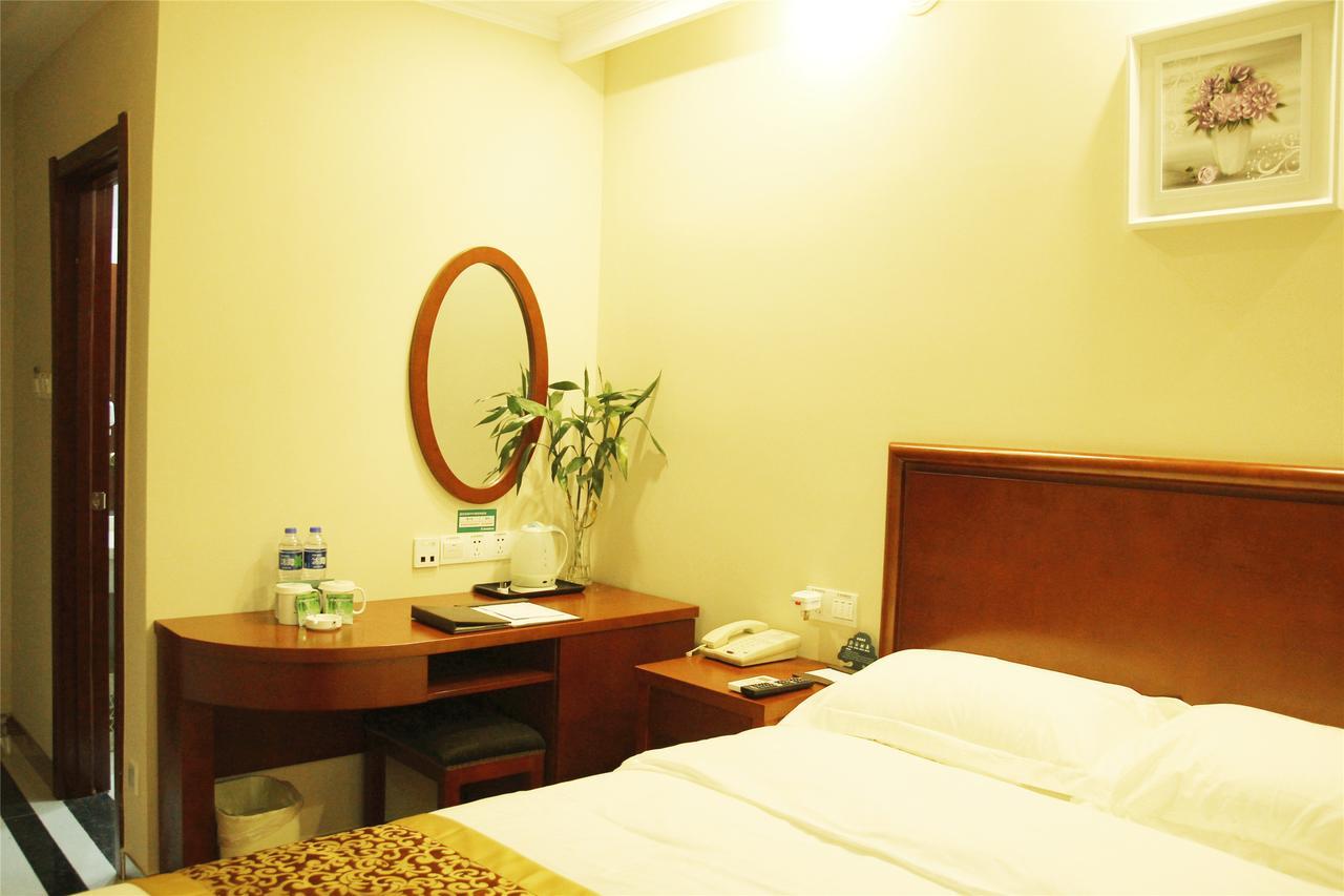 Greentree Inn Jiangsu Wuxi Dongting Leather City Express Hotel 외부 사진